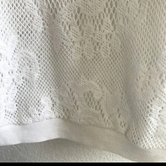 Beautiful lace pullover!! - Picture 11 of 12